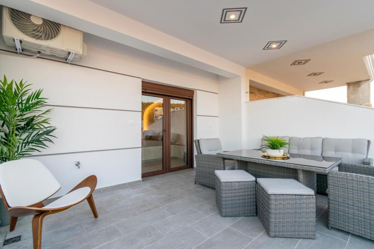 Iosif Apartment Néos Marmarás